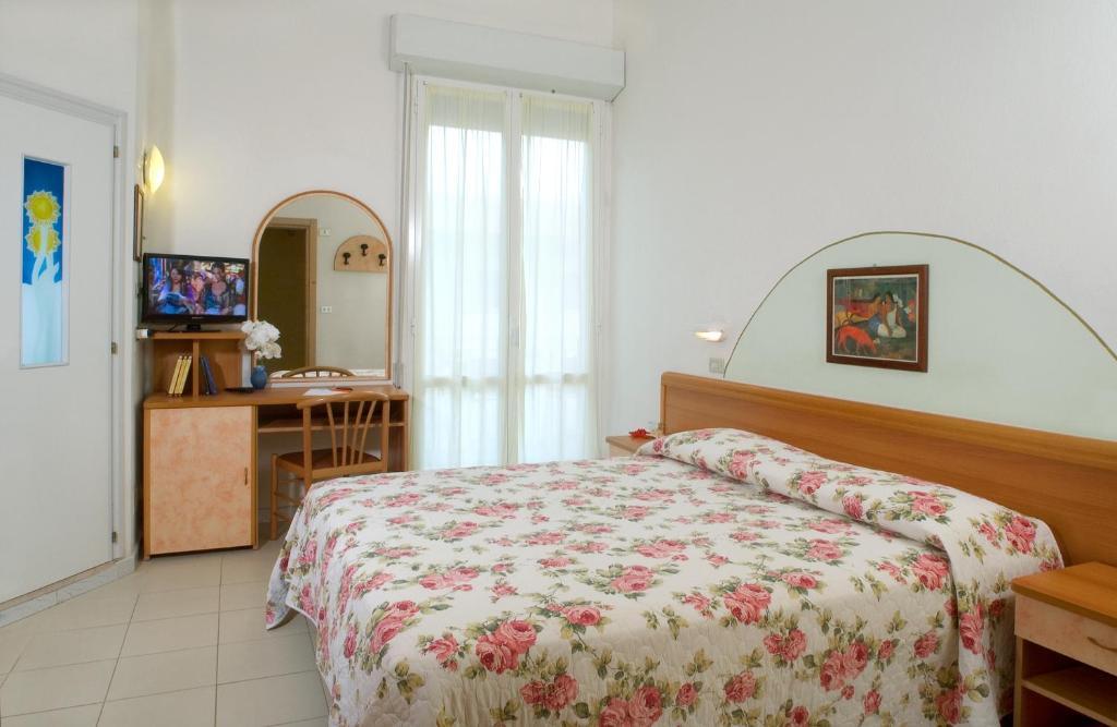 Hotel Olimpia Беллария-Иджеа-Марина Номер фото