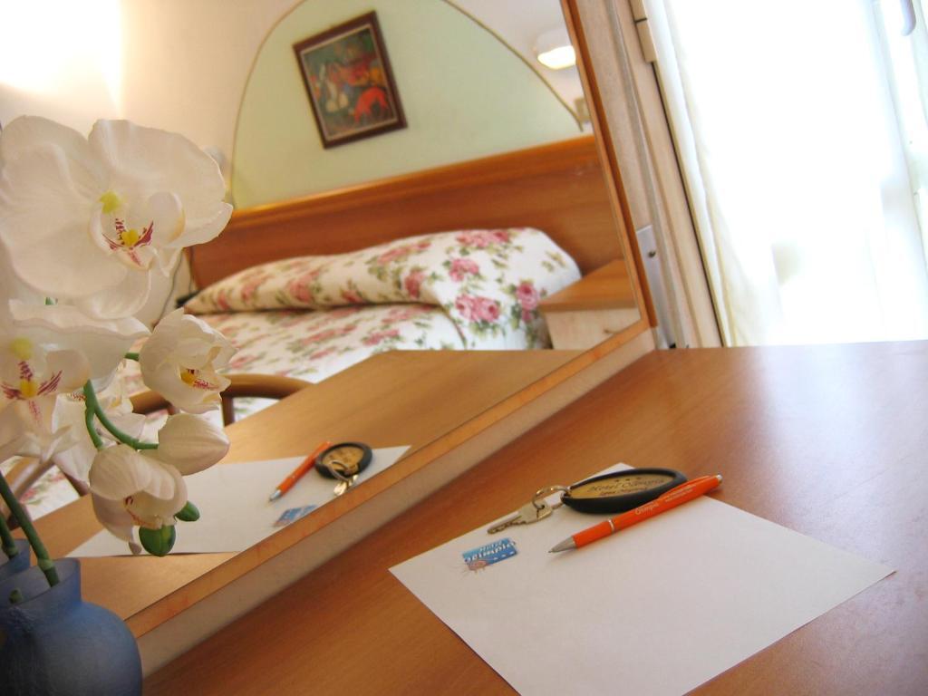 Hotel Olimpia Беллария-Иджеа-Марина Номер фото